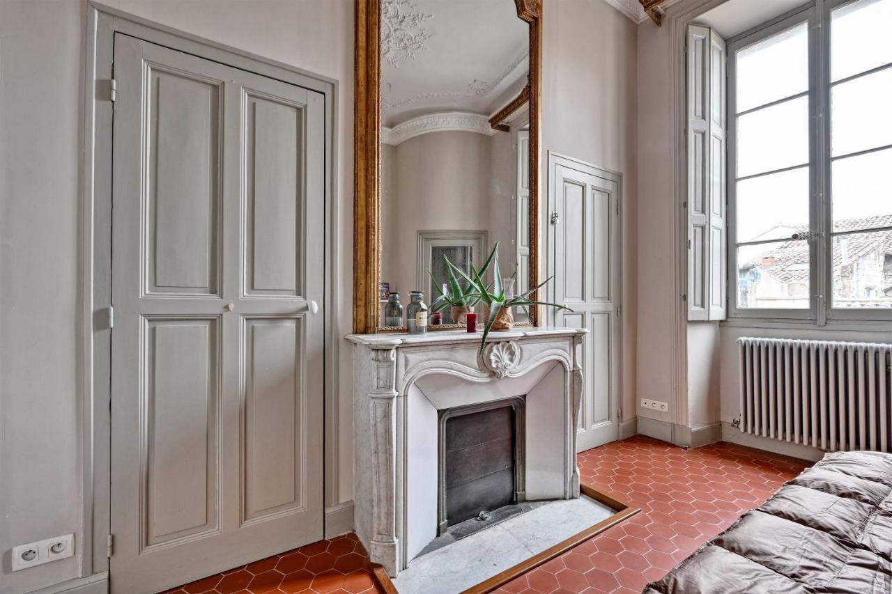 Le Vieux Sextier - Ac Clim - Lumineux - Wifi - Hypercentre Apartment Avignon Bagian luar foto