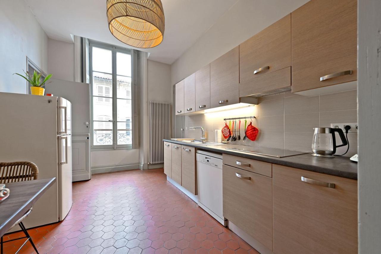 Le Vieux Sextier - Ac Clim - Lumineux - Wifi - Hypercentre Apartment Avignon Bagian luar foto